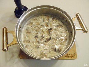 Крем-суп из шампиньонов со сливками - фото шаг 7