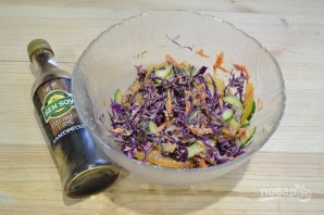 Овощной салат с ореховым соусом - фото шаг 9
