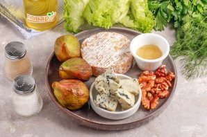 Салат с инжиром и сыром с плесенью - фото шаг 1