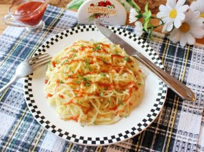 Спагетти с кетчупом - фото шаг 7