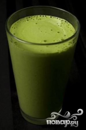Зеленый витаминный напиток с кокосом - фото шаг 4