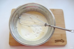 Медово-ореховый пирог на кефире - фото шаг 5