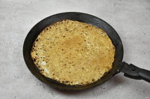 Дрожжевые блины на манке - фото шаг 8