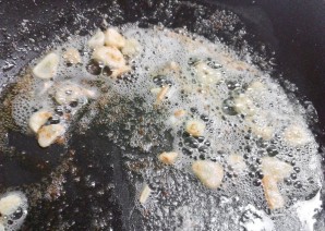 Паста с креветками под соусом - фото шаг 3