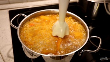 Тыквенный крем-суп со сливками и сыром - фото шаг 5