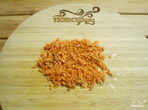 Салат "Обезьянка" с корейской морковкой - фото шаг 5