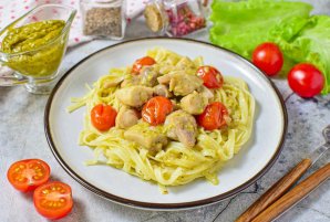 Феттуччине с жареным куриным филе и соусом "Песто" - фото шаг 12