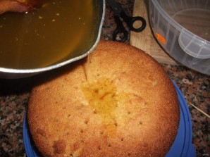 Простой рецепт бисквитного пирога - фото шаг 8