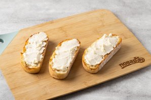 Брускетта с печеным перцем и сыром - фото шаг 6