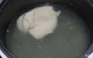 Луковый суп с плавленным сыром - фото шаг 1