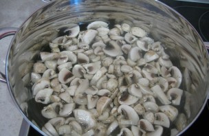 Суп с грибами - фото шаг 1