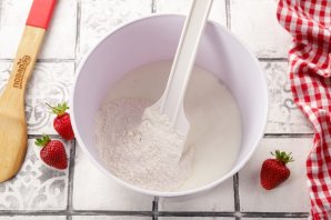 Вареники с клубникой