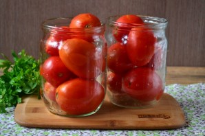 Помидоры в томатном соке на зиму - фото шаг 3