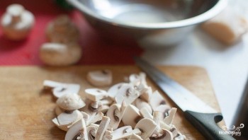 Макароны со сливками и грибами - фото шаг 2