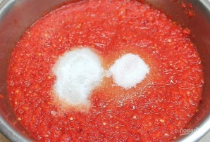 Хреновая закуска из помидор - фото шаг 4