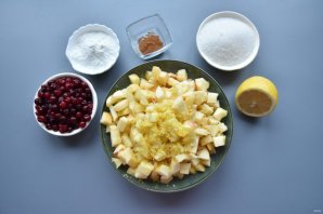 Штрудель с яблоками и брусникой - фото шаг 3