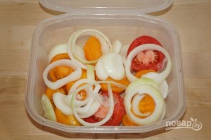 Ароматная закуска из помидоров - фото шаг 1