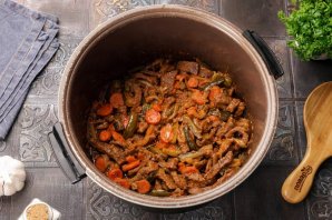 Азу по-татарски в мультиварке - фото шаг 9