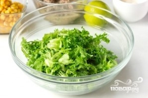 Салат из сардины в масле - фото шаг 2