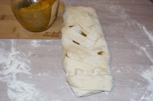 Пирог из дрожжевого теста в духовке - фото шаг 5