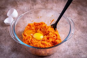 Морковные котлеты на пару