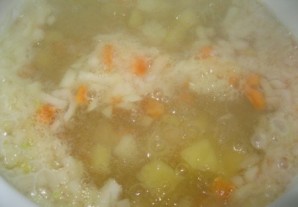Суп куриный с плавленым сыром - фото шаг 2