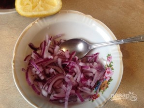 Салат из брокколи с вяленой клюквой - фото шаг 8