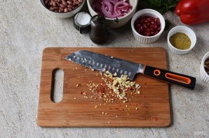 Салат "Тбилиси" с гранатом - фото шаг 8