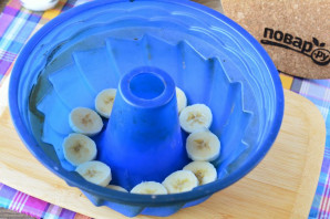 Банановый кекс в духовке - фото шаг 10
