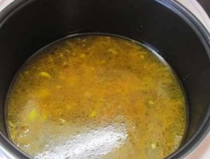 Суп с пельменями в мультиварке - фото шаг 6