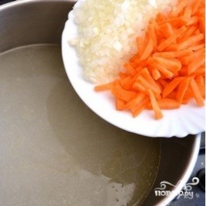 Суп с рисом и картошкой - фото шаг 7