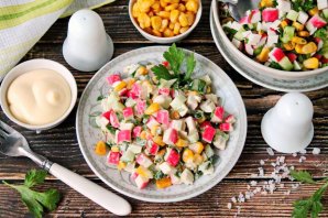 Постный салат с крабовыми палочками - фото шаг 10