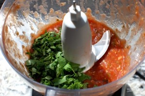 Сальса из запеченных томатов, чеснока и перца - фото шаг 10