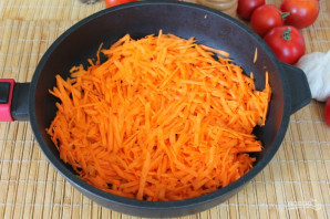 Перец фаршированный морковью на зиму - фото шаг 3