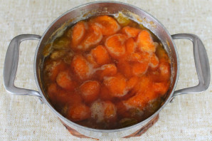 Варенье из абрикосов и слив - фото шаг 6