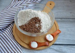 Бездрожжевой хлеб из цельнозерновой муки - фото шаг 4