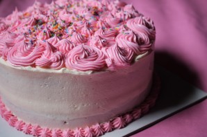 Торт на день рождения девочке 8 лет - фото шаг 7