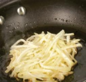 Креветки и мидии на картофеле "пай" - фото шаг 5