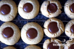 Печенье с шоколадом и лесными орехами - фото шаг 5