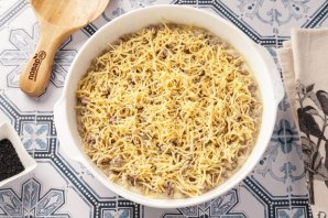 Заливной пирог с фаршем - фото шаг 11