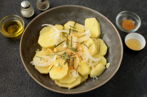 Сибас с картофелем в духовке - фото шаг 2