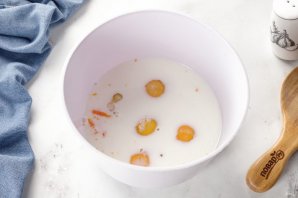 Пышный омлет в аэрогриле - фото шаг 5