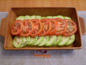 Кабачки, запеченные с помидорами и сыром - фото шаг 4