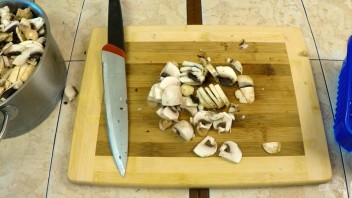 Блины с грибной начинкой и яйцами (рецепт для гурманов) - фото шаг 4