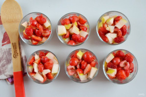 Фруктово-ягодный десерт - фото шаг 7