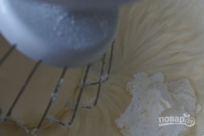 Торт "Сникерс" с карамелью - фото шаг 7