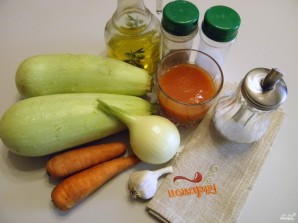 Кабачковая икра с морковкой и луком - фото шаг 1