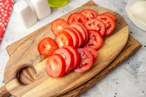 Салат из жареных помидоров - фото шаг 4