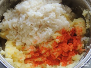 Картофельные котлеты с рисом - фото шаг 3