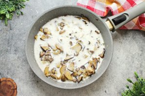 Подлива из белых грибов - фото шаг 5